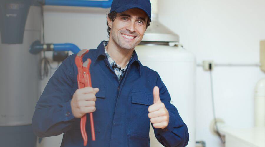 Professional tankless water heater installation in Braymer, MO
